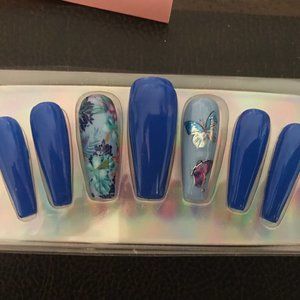 Press-on nails